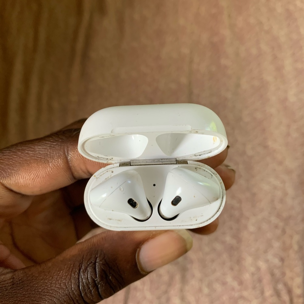 Airpods